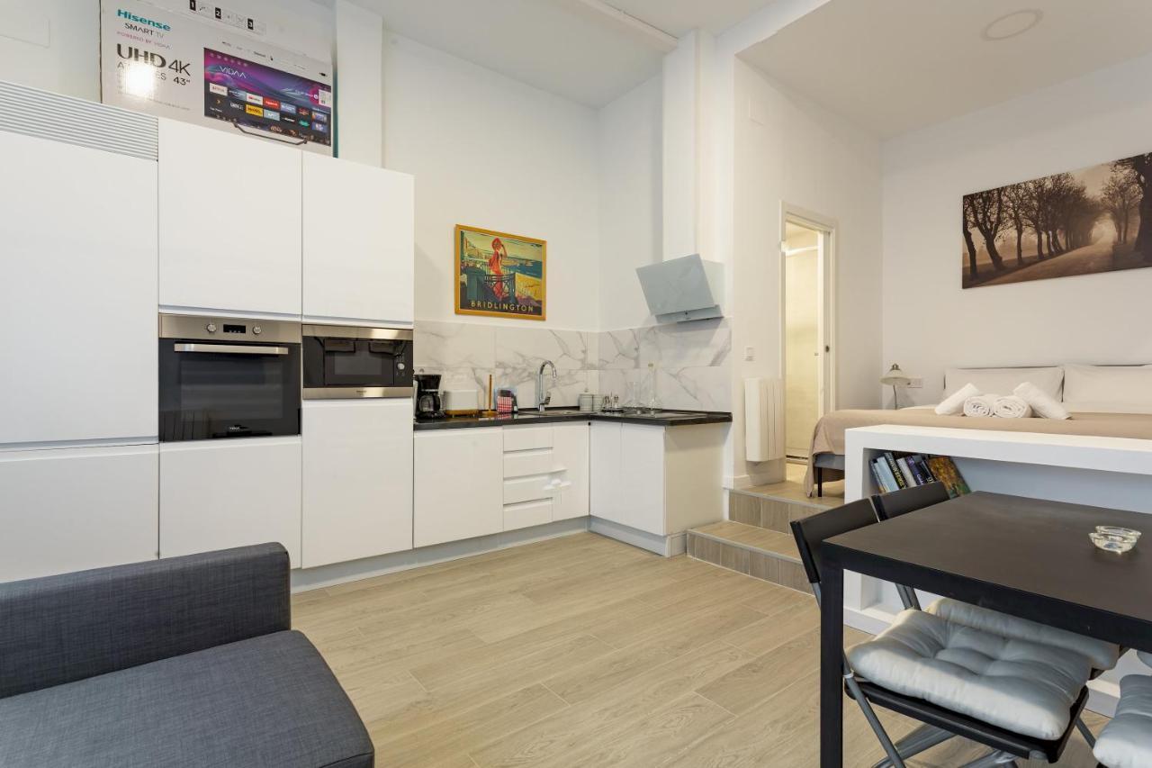 1 Bedroom 1 Bathroom Furnished - Av De America - Studio - Mintystay Madrid Dış mekan fotoğraf
