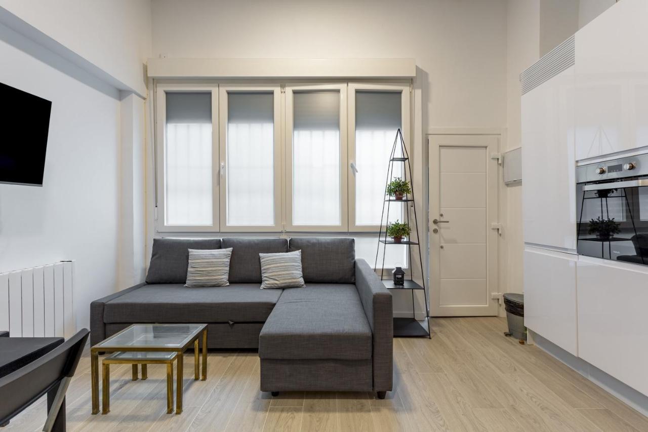 1 Bedroom 1 Bathroom Furnished - Av De America - Studio - Mintystay Madrid Dış mekan fotoğraf